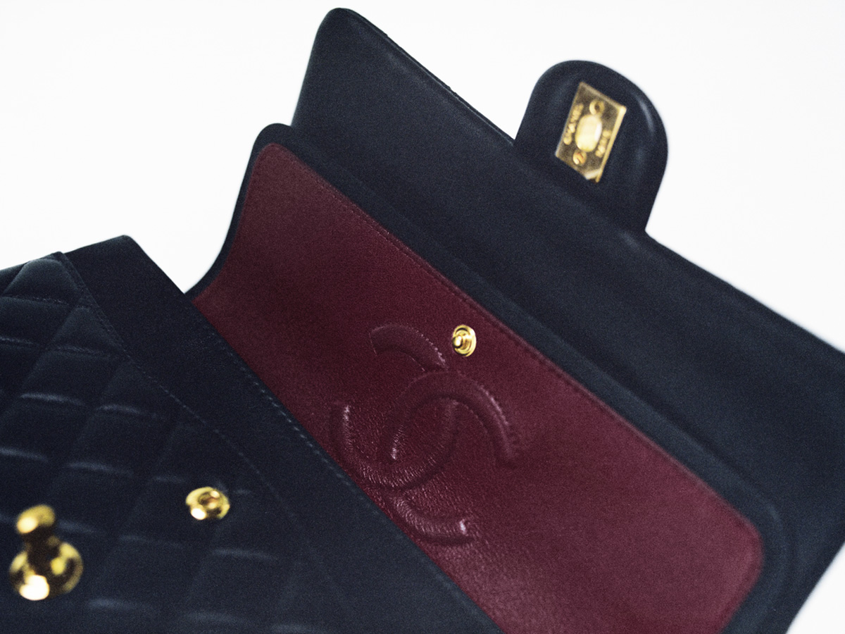 rossetto-in-vetro-chanel-31-le-rouge-02