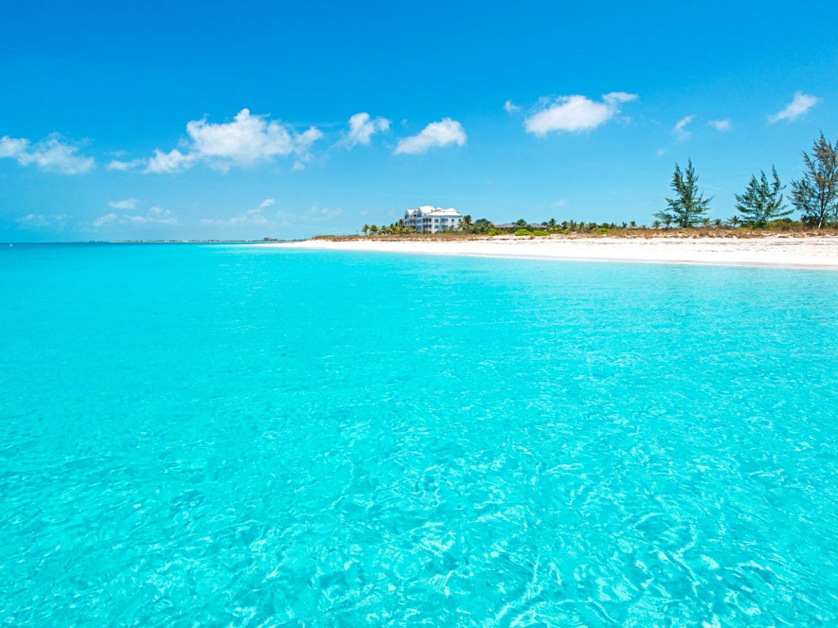 5) Grace Bay, Turks e Caicos