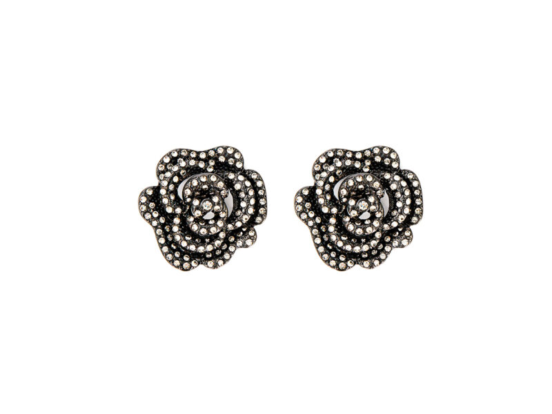 RITA-ORA-X-PRIMARK-Rose-Stud-Earrings-£5-€6-�7-PLN26-CZK155-RON30