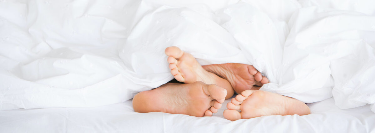 Richard & Kirstin bed feet -009