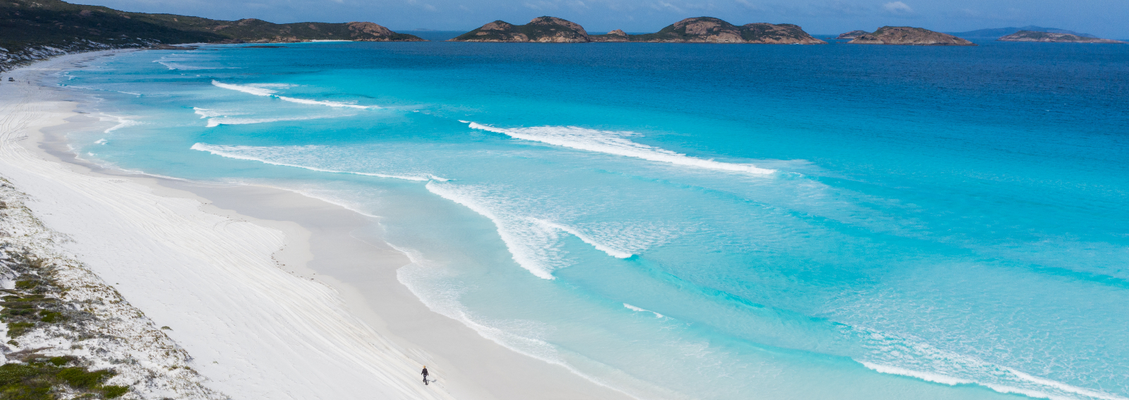 Western Australia Aerial view of Lucky Bay, near Esperance (c)Tourism Western Australia