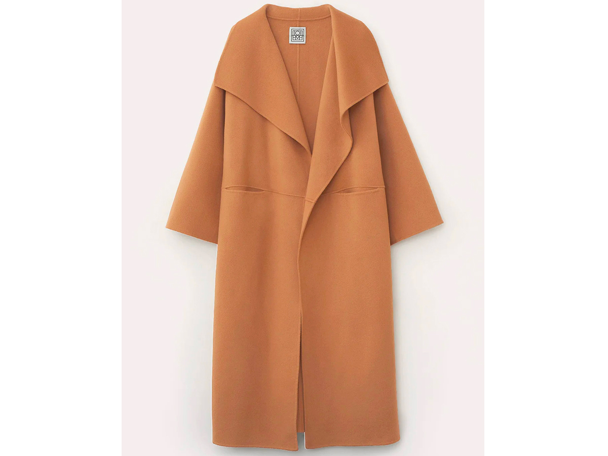 cappotto-cammello-in-cashmere-TOTEME