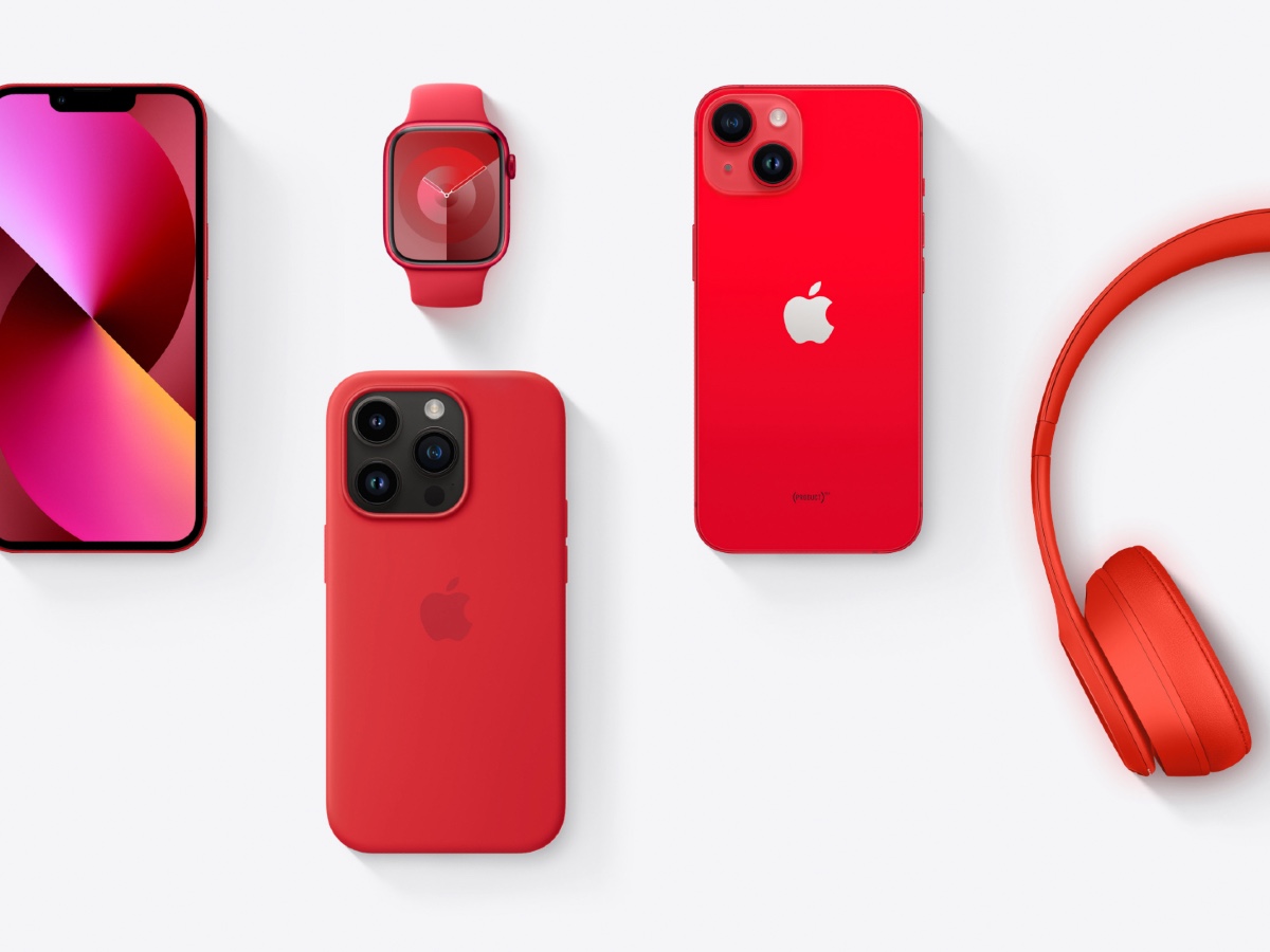 Apple-RED-World-AIDS-Day-family-2