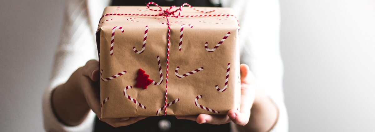 foto hero grande pacchetto regalo natale