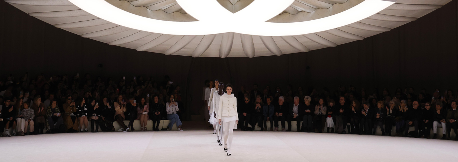 Chanel-haute-couture-ss24-DESK