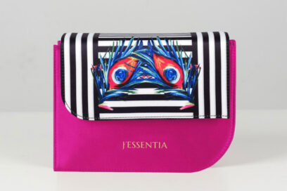 J’ESSENTIA-pressoffice