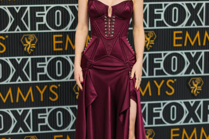 Rachel-Brosnahan-emmy-awards-versace