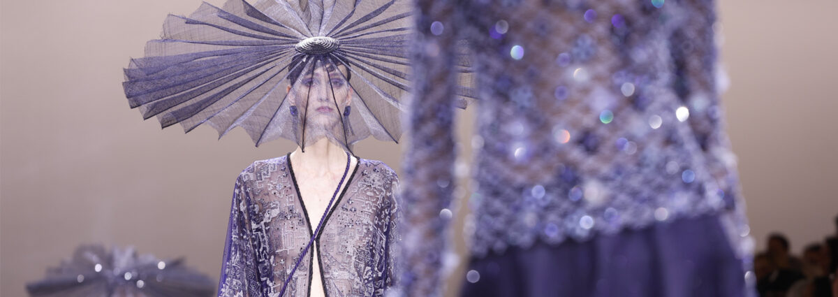 armani-prive-couture-ss24-DESK