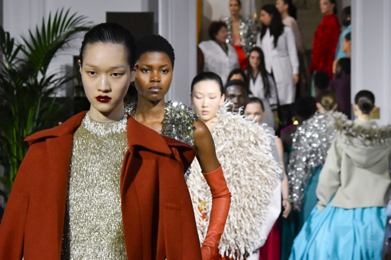 Valentino Haute Couture 2024: dove i sogni diventano realtà