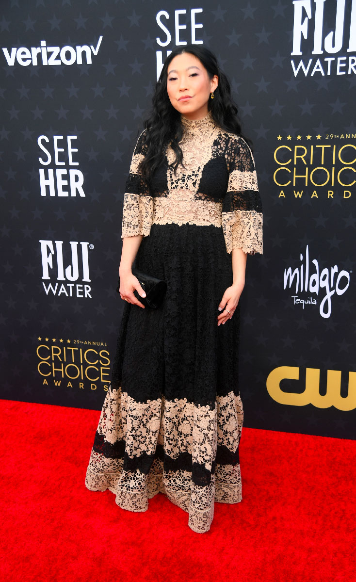 critics-choice-awkwafina