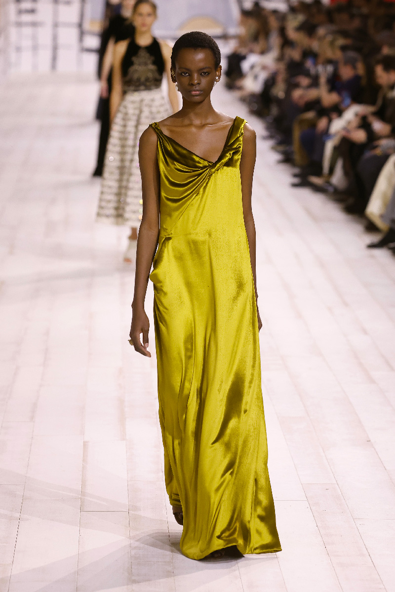 dior-haute-couture-abito-giallo