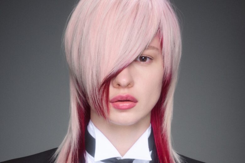I capelli (momentaneamente?) rosa di Kylie Jenner ci hanno fatto venire voglia di riprovare questo colore