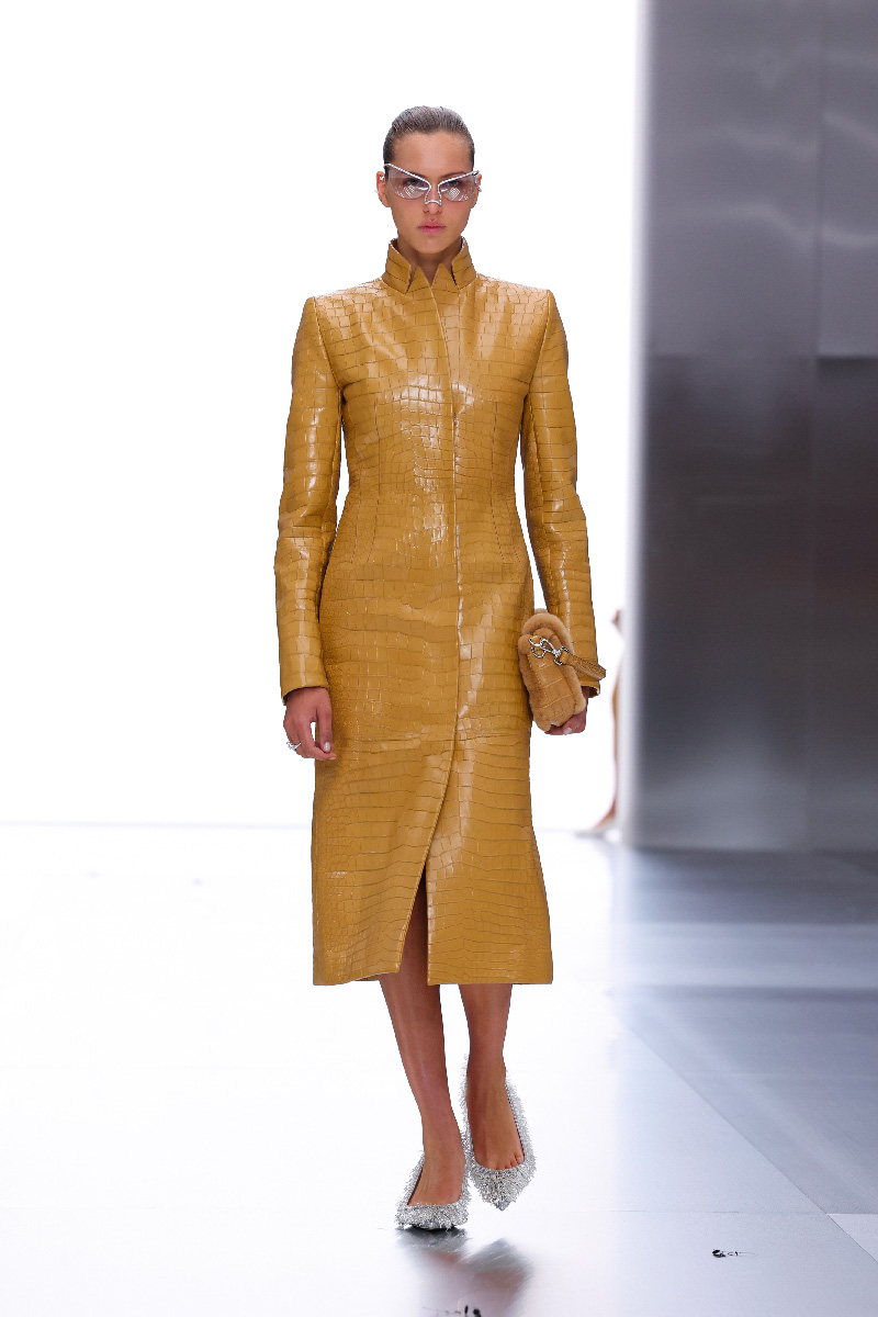 fendi-ss24-haute-couture-cappotto