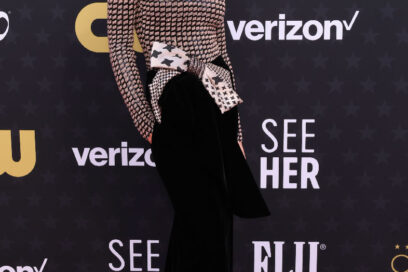 valentina-belle-critics-choice