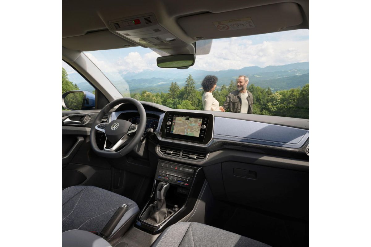 Volkswagen T-Cross SUV compatto (7)