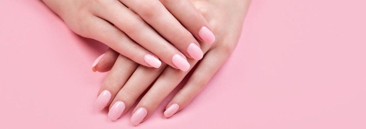 cover unghie rosa pastello