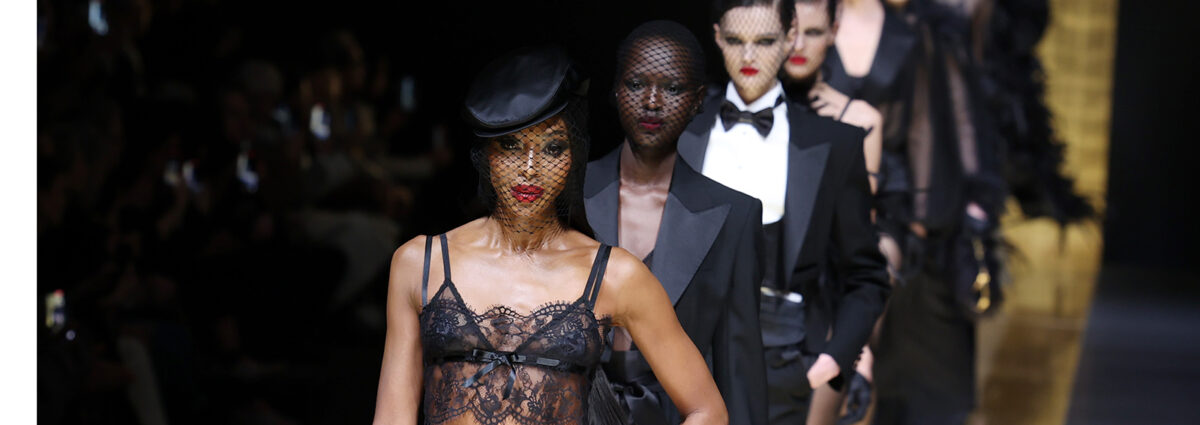 dolce-gabbana-sfilata-naomi-campbell