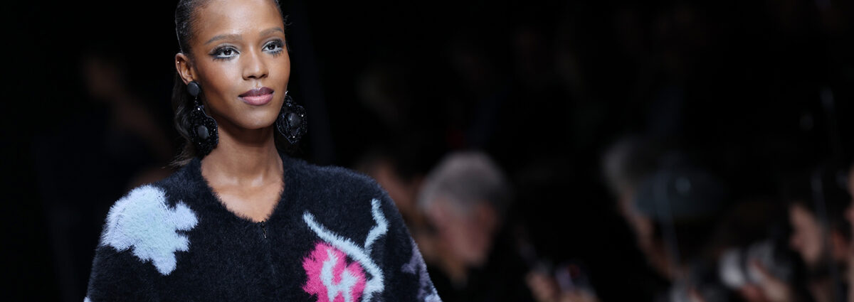 giorgio-armani-sfilata-autunno-inverno-24-25