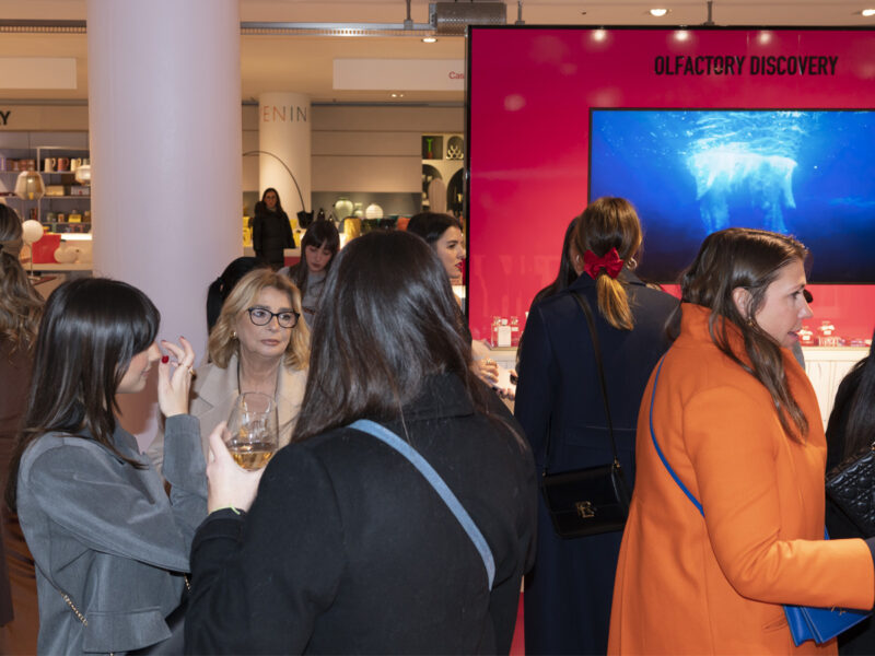 miss-dior-nuovo-profumo-2024-pop-up-store-rinascente-milano-08