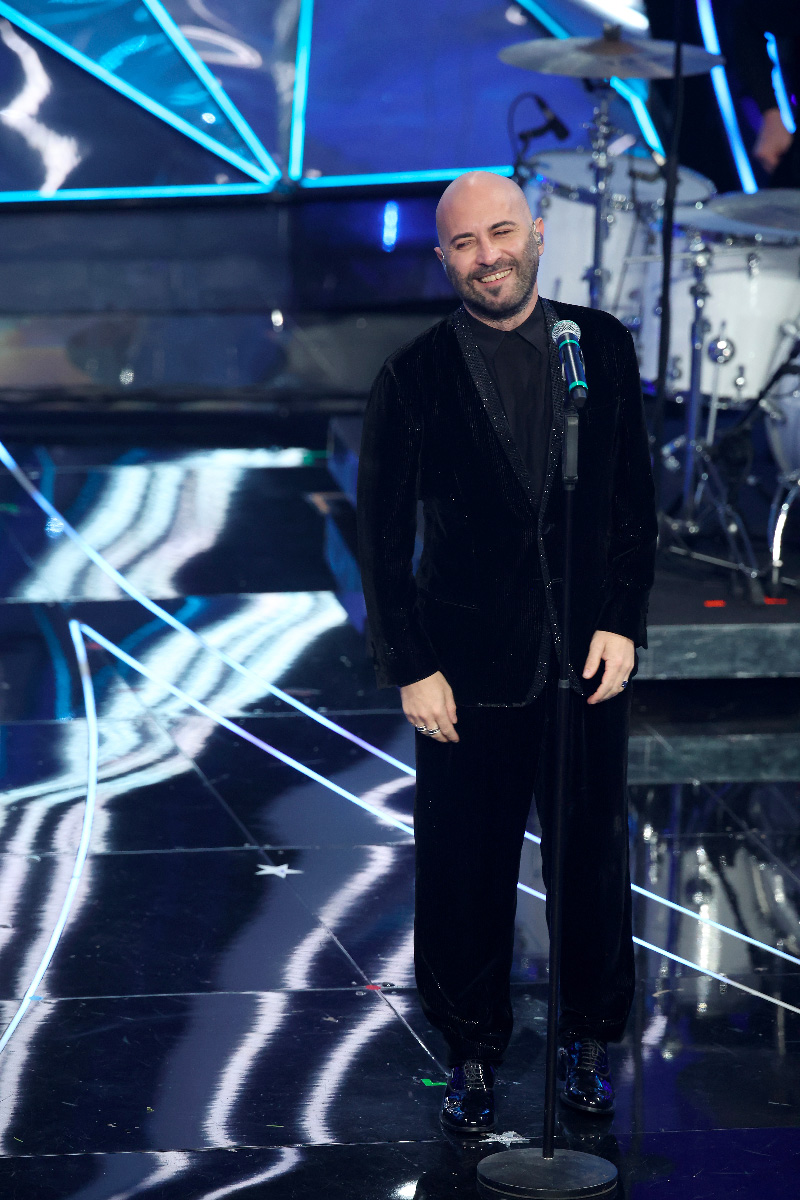 negramaro-giuliano-sangiorgi-sanremo-finale