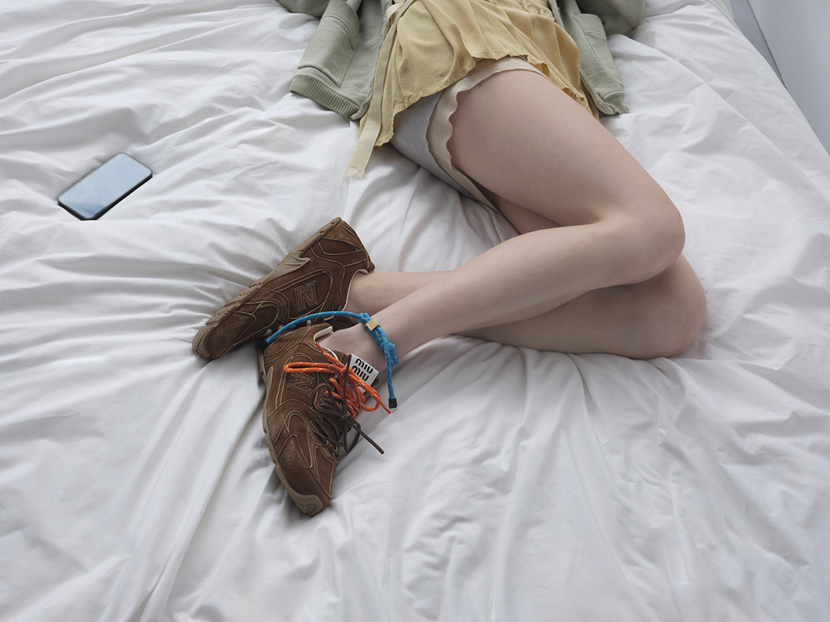 new-balance-x-miu-miu-