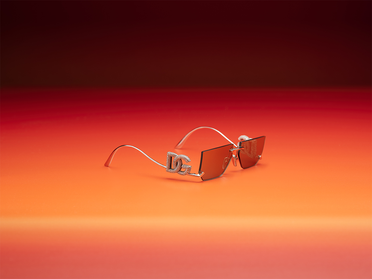 231129_DG_EYEWEAR_010_1065-BACKGROUND