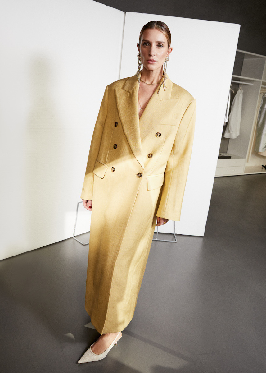 8606DD3E-5115-4936-879B-605981DB4466