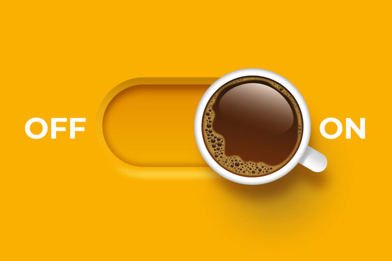 Lo sapete che bere caffè a stomaco vuoto può farvi sentire più stressati e ansiosi al mattino?