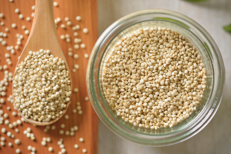 Quinoa, 5 benefici sorprendenti da conoscere