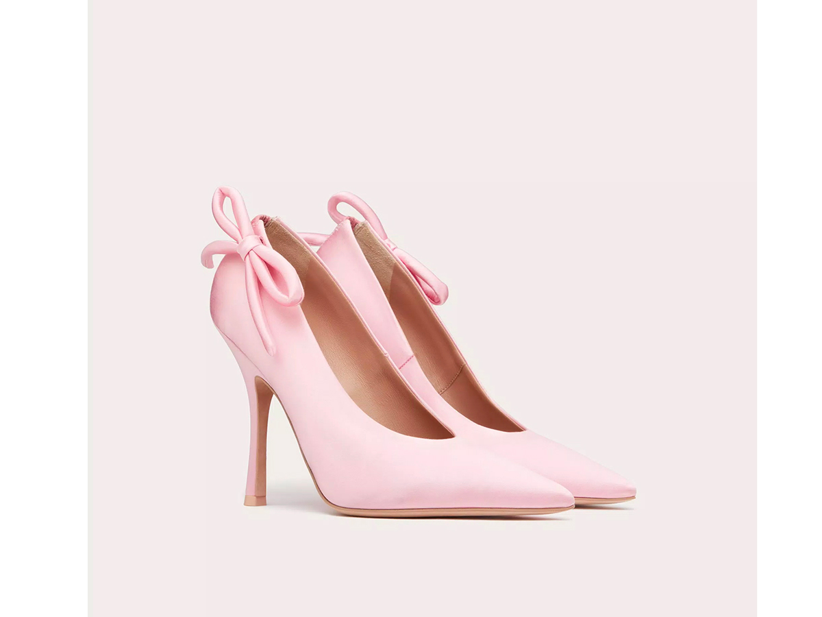 pumps-in-raso-valentino-garavani