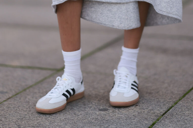 Non solo Samba! 8 sneakers minimal chic “alternative” di cui innamorarsi