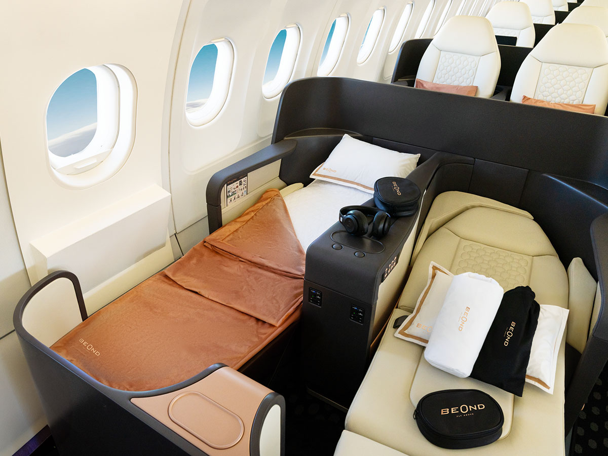 Aircraft-8QFBA-Interior-001