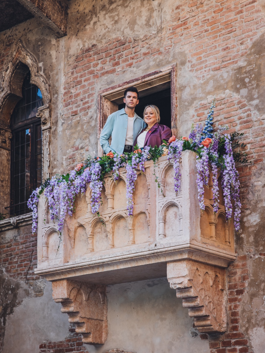 Bridgerton_3 Verona_Balcony_PhVirginiaBettoja__EV_0281