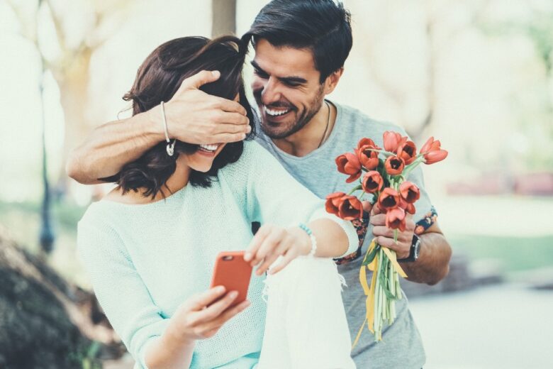 Come migliorare il proprio profilo sulle dating app per renderlo davvero unico (e fare più match)