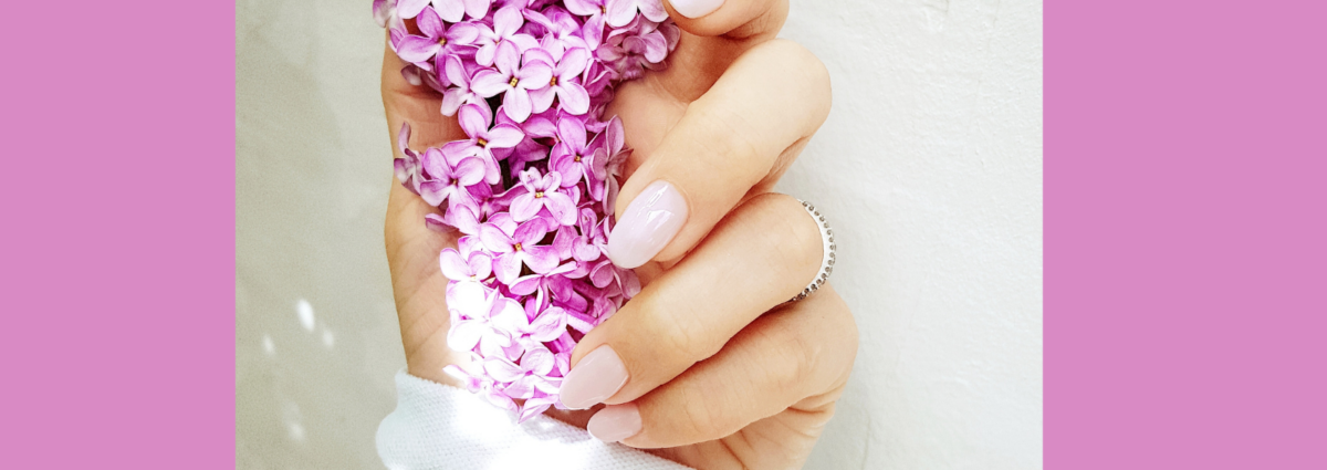 cover unghie color glicine