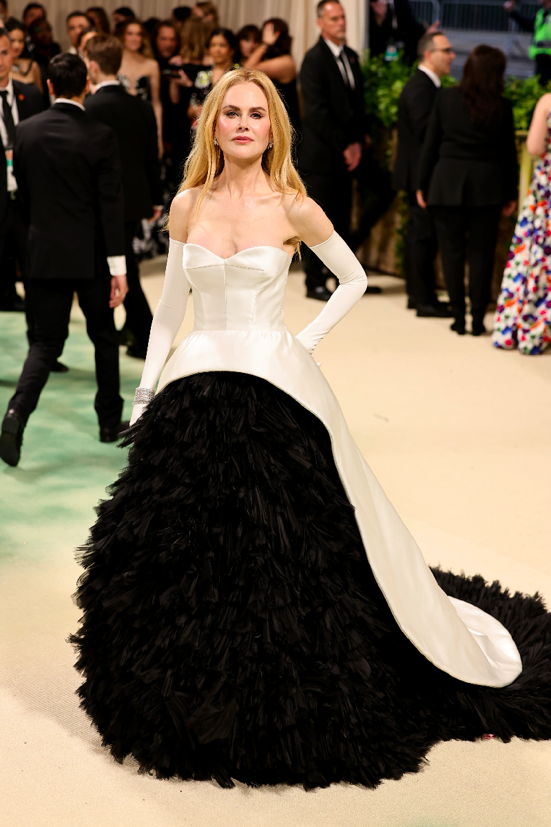 nicole-kidman-balenciaga-met-gala