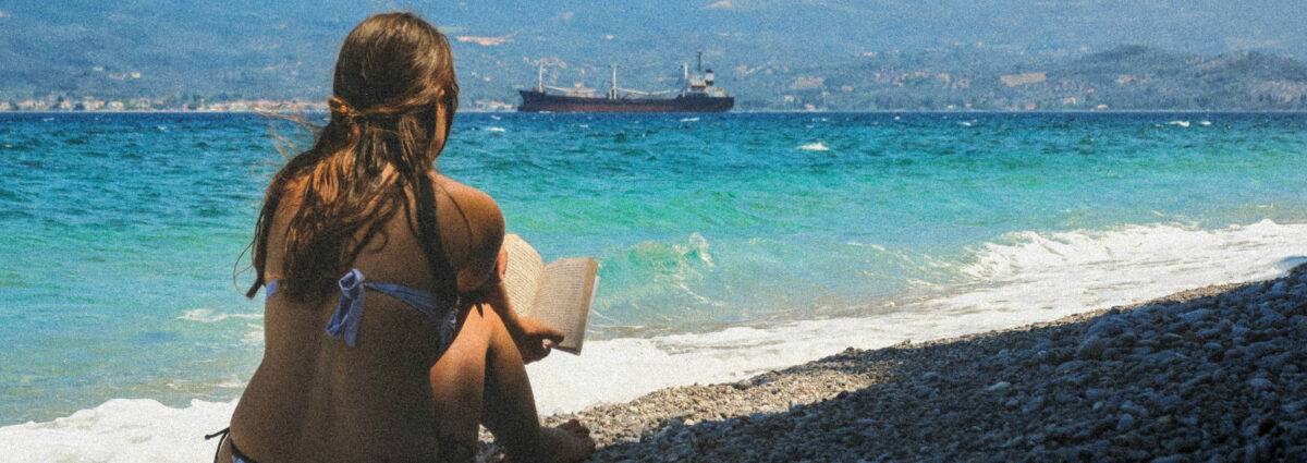 DESK-visore-libri-luglio