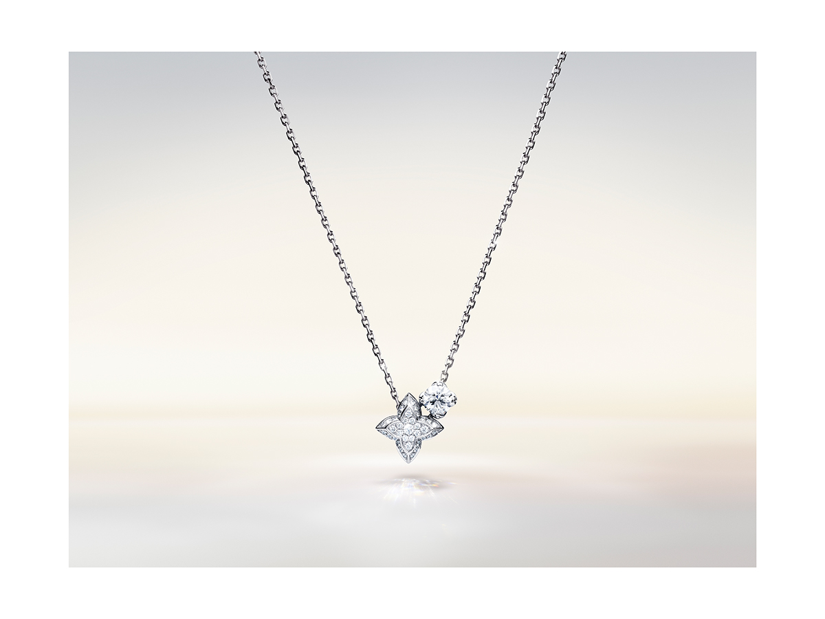 LOUIS_VUITTON_LV_DIAMONDS_PENDENTIF_STAR_DOUBLE