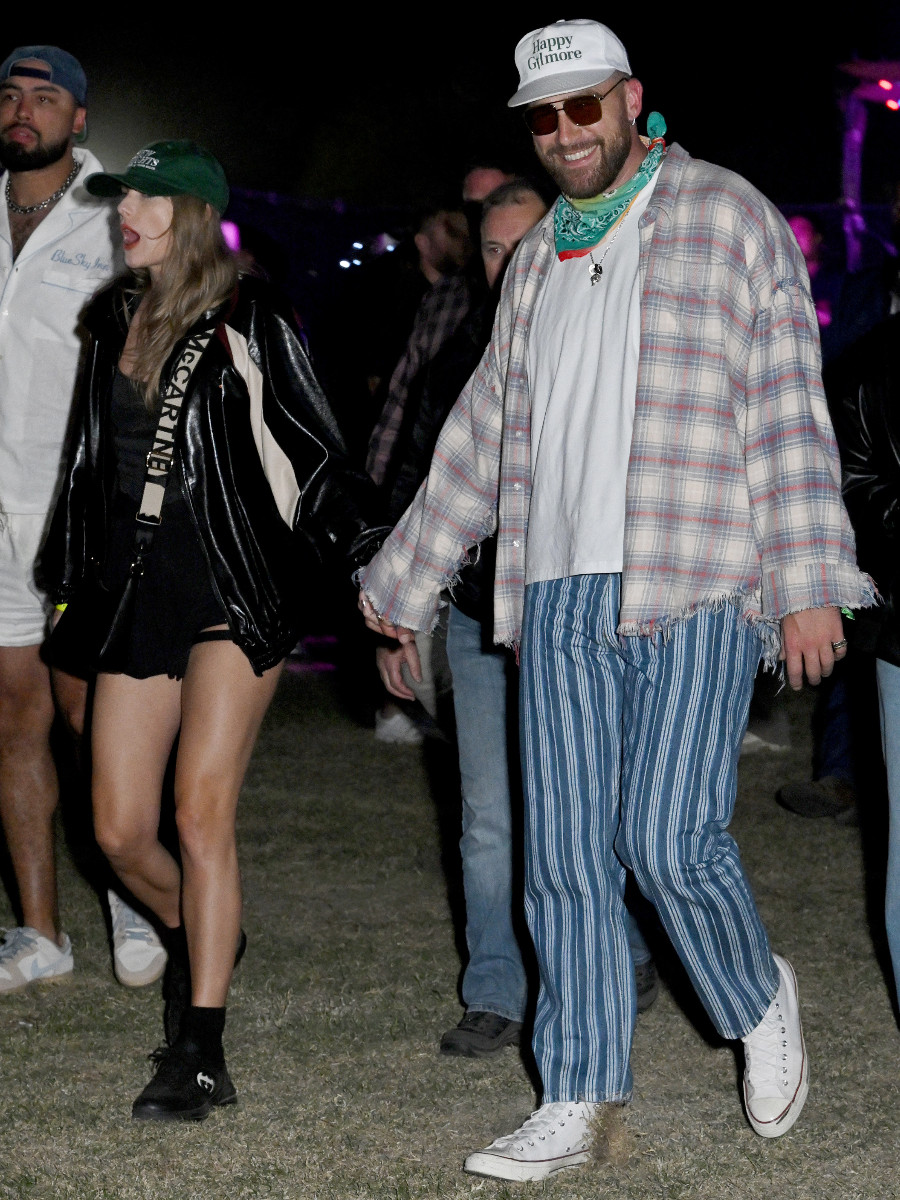 Taylor Swift Travis Kelce(1)