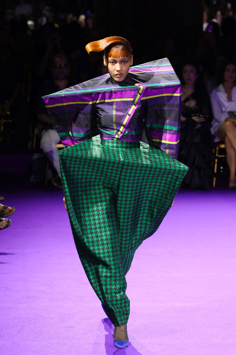 viktor-e-rolf-haute-couture-fw2024