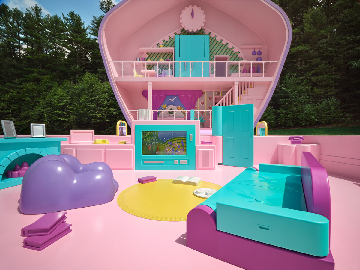 03_Airbnb_Polly-Pocket-Icons_-Credit-Kelsey-McClellan