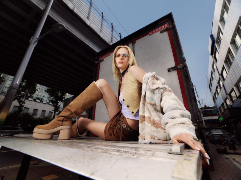 AW24-ANTHEM-ALEX-W-FRANKIE-JACKET-1158692-WVM-PLATFORM-XTRA-1157911-CHE-FL-H