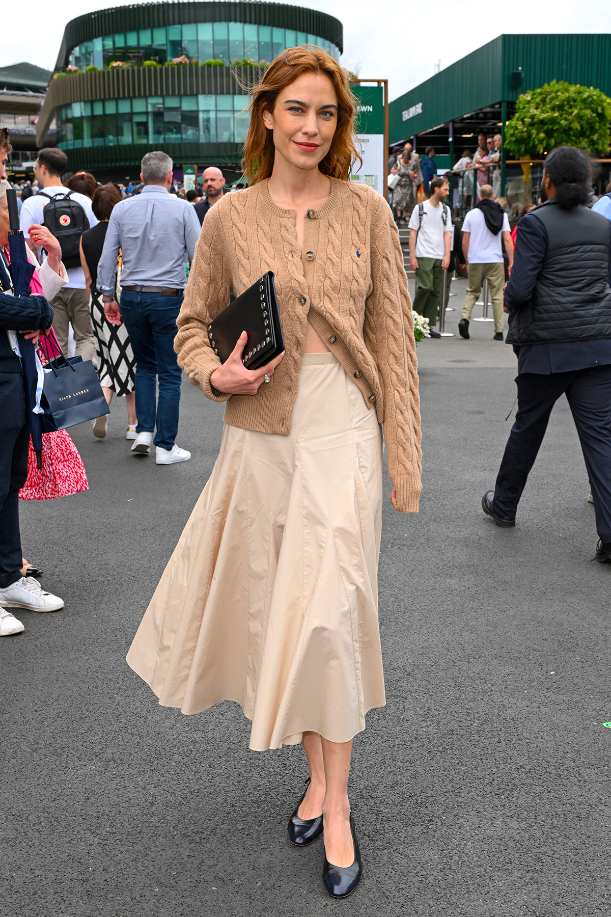 Alexa-Chung,-wearing-Ralph-Lauren