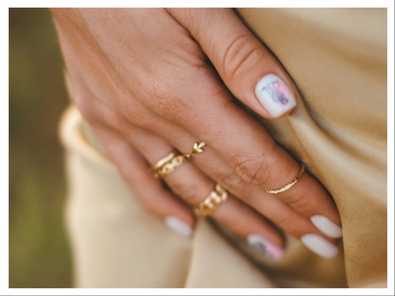 MixCollage-11-Jul-2024-06-07-PM-2751