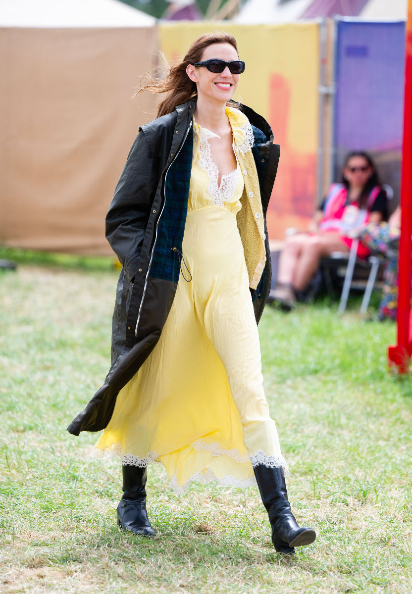 alexa-chung-glastonbury-2024