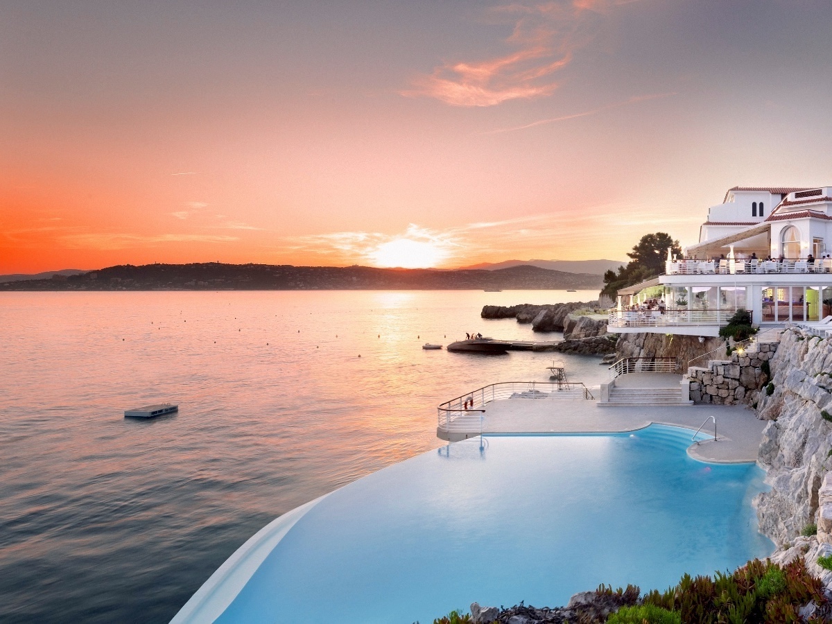 bordo piscina mare mare eden rock