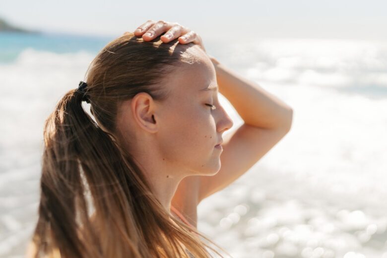 Perché con il caldo perdiamo la voglia di fare qualsiasi cosa (e come recuperare le forze)