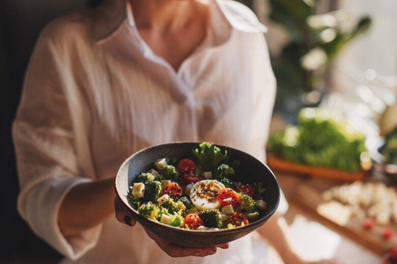 Detox post vacanze: cosa mangiare per tornare in forma dopo gli eccessi dell’estate