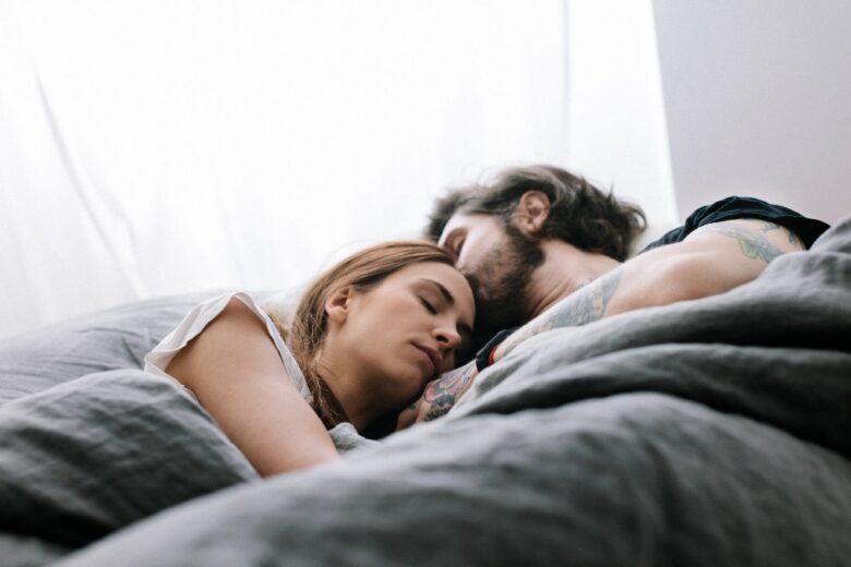 Sleep Divorce: il trend benessere che può salvare la vostra relazione