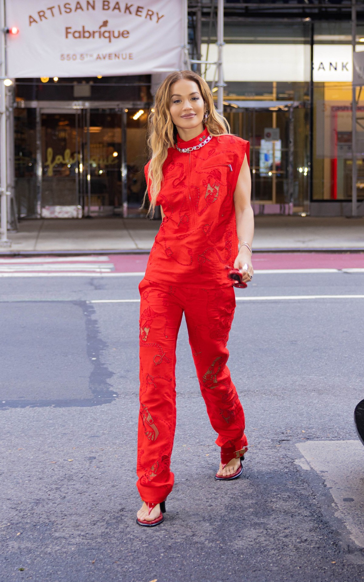 ok Rita Ora wears Burberry in New York (2)
